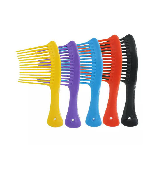 Peigne dents larges et longs
